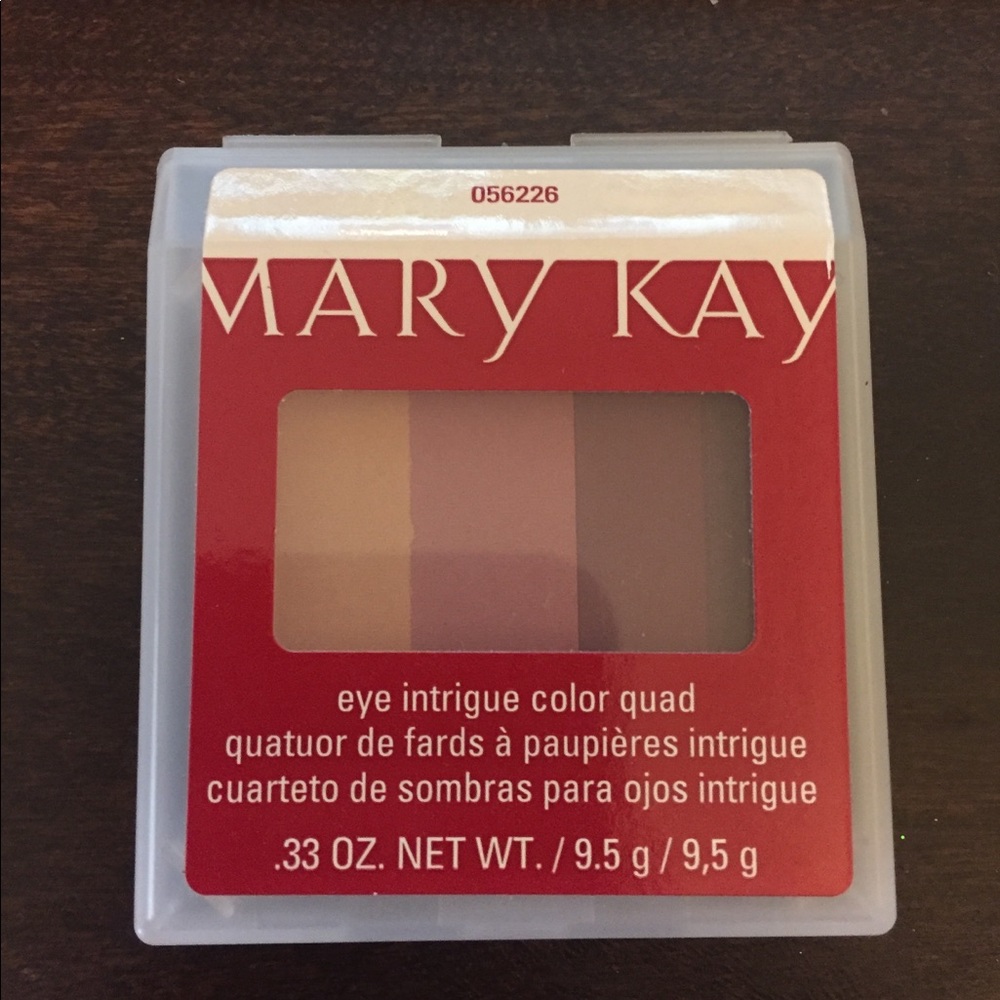 Mary Kay Eye Intrigue Color Quad
